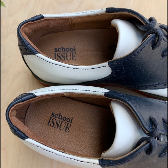 School Issue boys NWT dress shoes - Picture 3 of 10